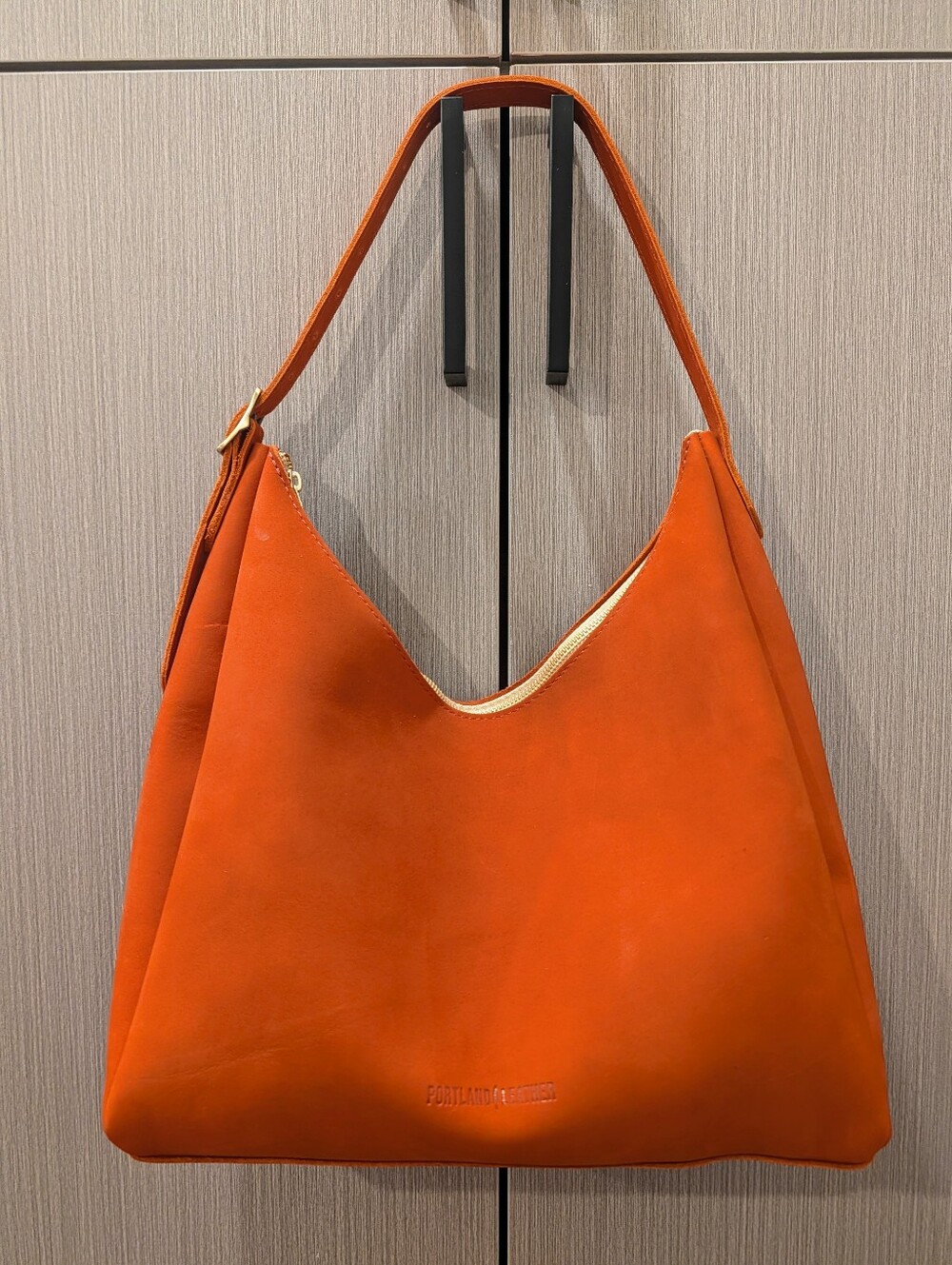 BNNU - Portland Leather - Large - Paprika Aspen - Orange Leather Shoulder Bag